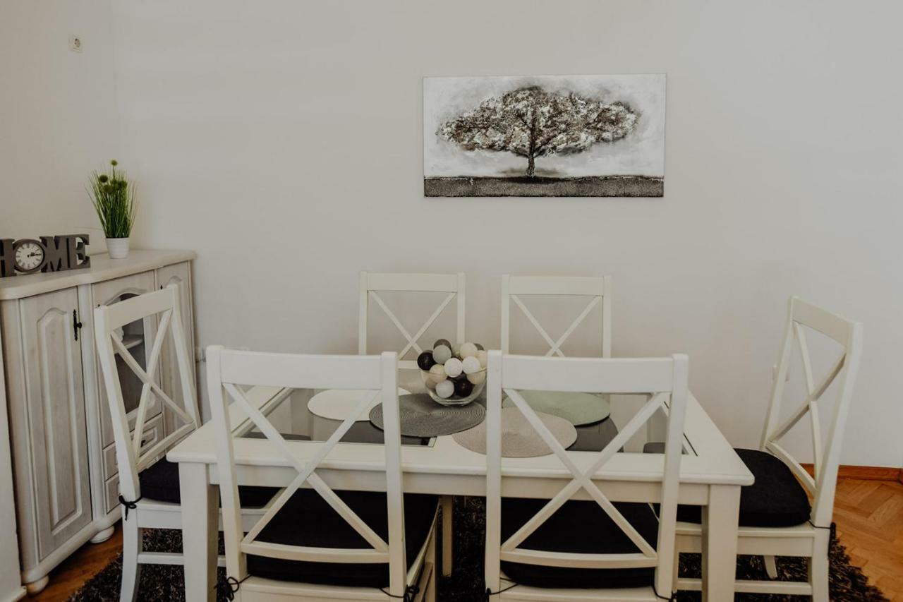 Apartman M5 จาโกโว ภายนอก รูปภาพ