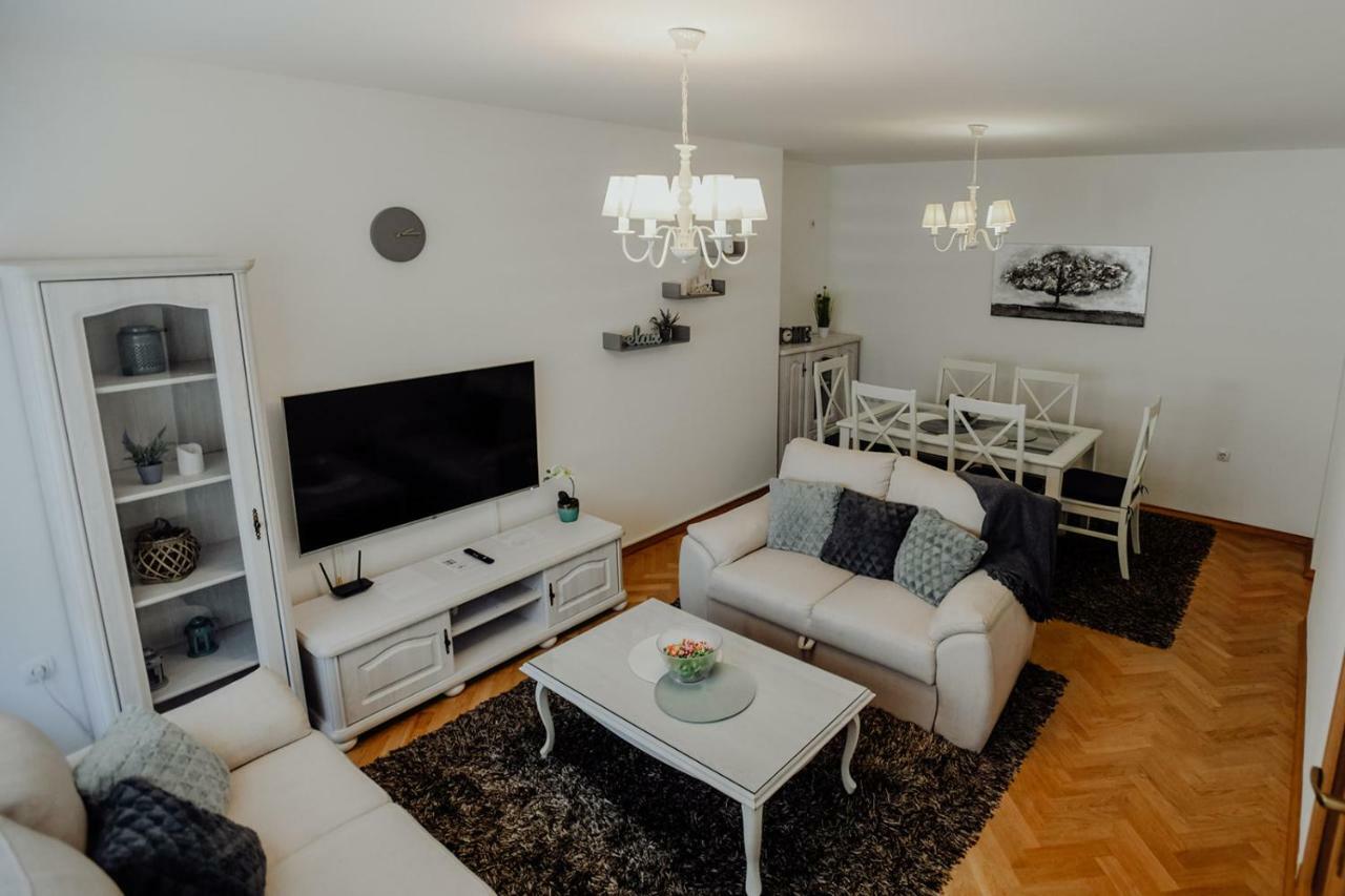 Apartman M5 จาโกโว ภายนอก รูปภาพ