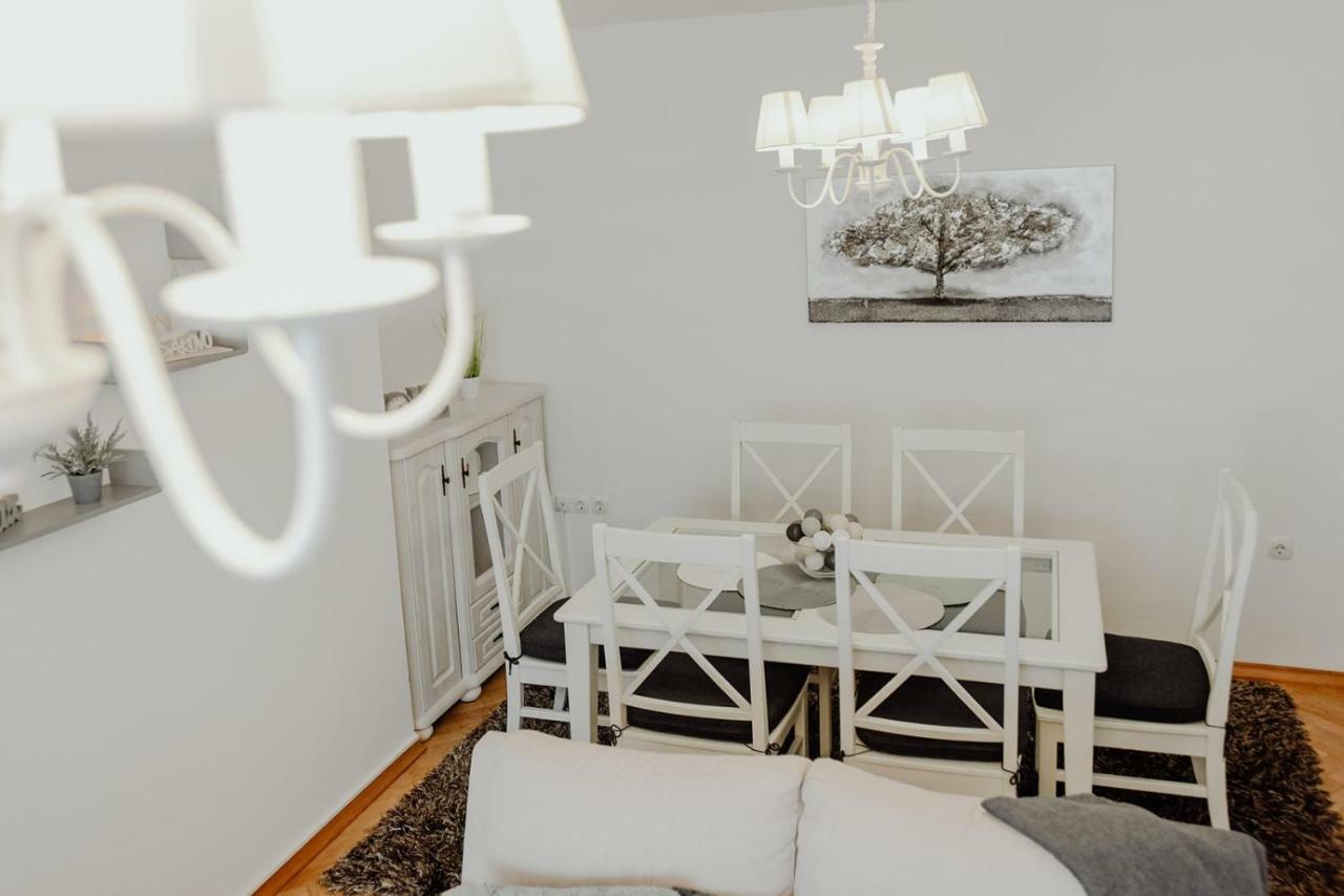 Apartman M5 จาโกโว ภายนอก รูปภาพ